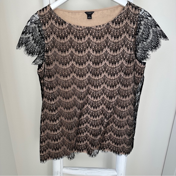 Ann Taylor Black Lace Overlay Blouse with Tan Cotton Lining Size Large - Picture 11 of 11